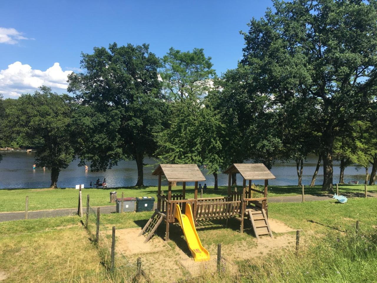 Camping de la Bageasse Brioude Eksteriør billede